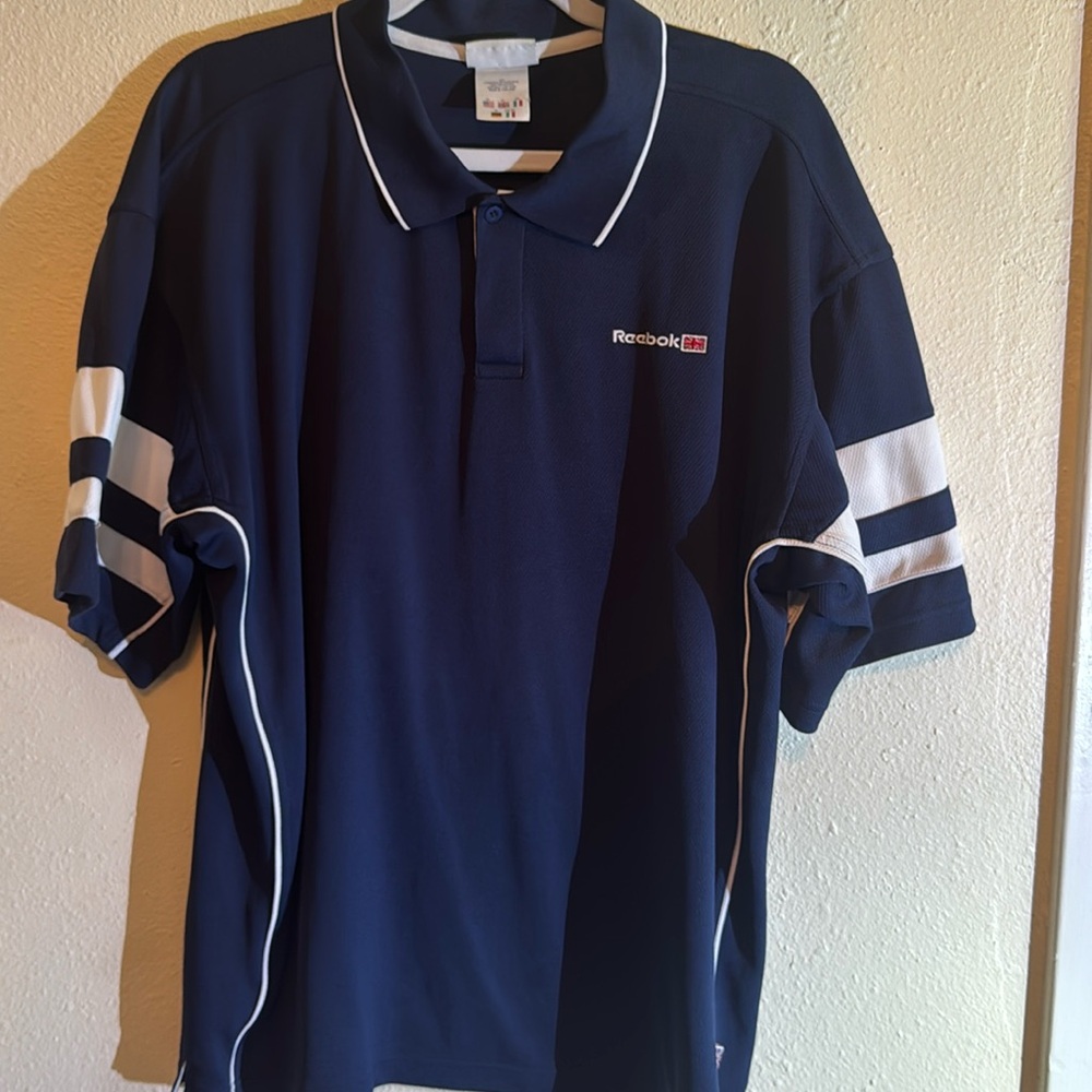 REEBOK Shirt